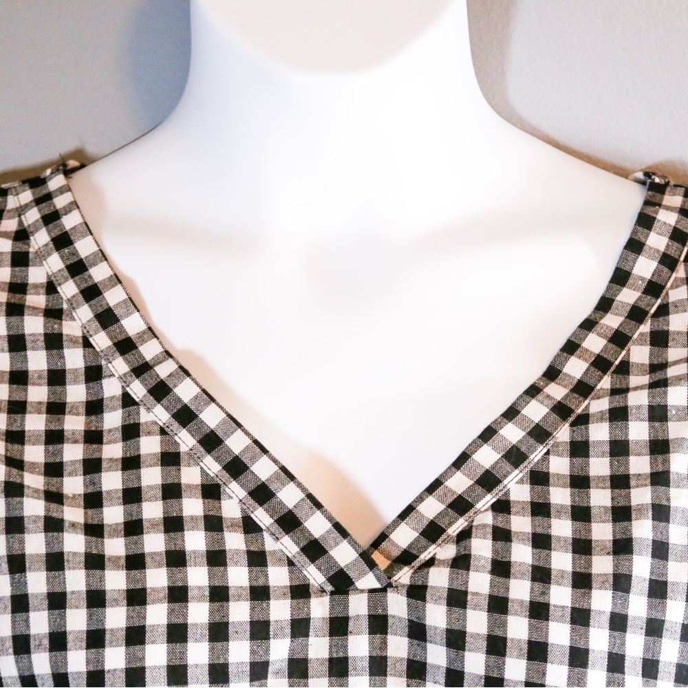 Emery Rose Gingham Blouse Black White Check V-Neck Top Size 2XL - Picture 4 of 11